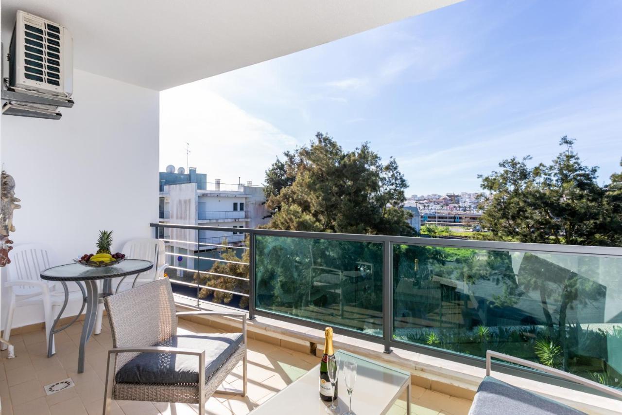 Sacha'S Sweet Home, Lovely 2 Bedroom Apartment, Walking Distance To Town, Beach And Marina Lagos Exteriör bild